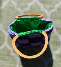 Load image into Gallery viewer, HAND TUFTED PURSE