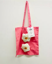 Load image into Gallery viewer, TUFTED TOTE BAG