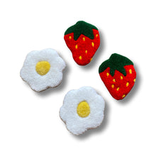 Load image into Gallery viewer, HAND TUFTED STRAWBERRY & FLOWERS COASTERS (PACK OF FOUR)