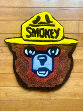 Load image into Gallery viewer, HAND TUFTED SMOKEY THE BEAR RUG