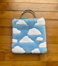 Load image into Gallery viewer, HAND TUFTED PURSE