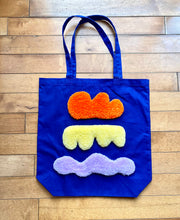 Load image into Gallery viewer, TUFTED TOTE BAG