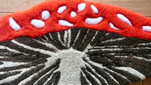 Load image into Gallery viewer, HAND TUFTED MUSHROOM RUG