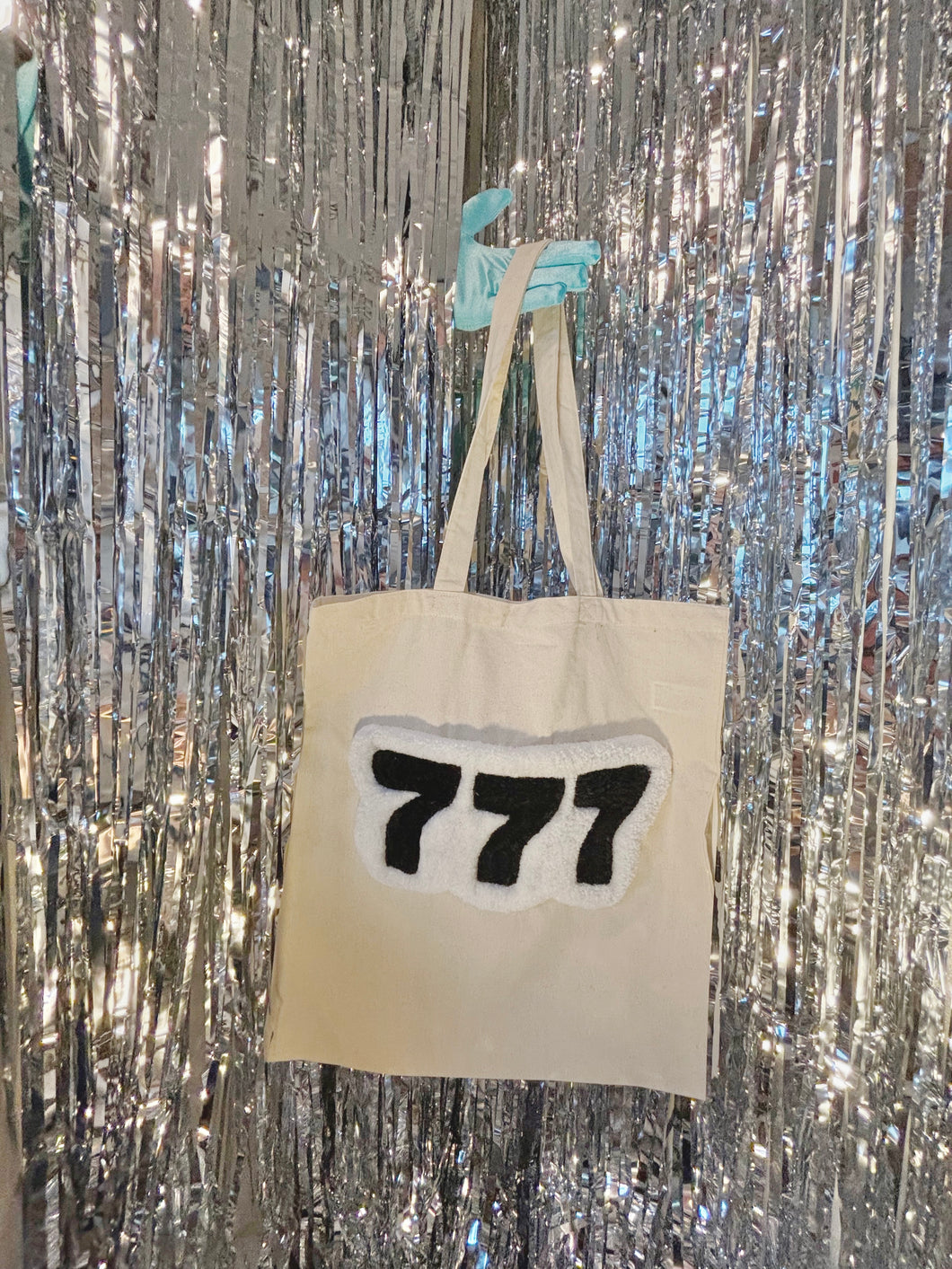 MANIFEST TOTE BAGS