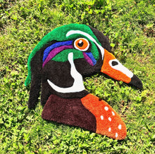 Load image into Gallery viewer, HAND TUFTED WOOD-DUCK RUG
