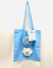 Load image into Gallery viewer, TUFTED TOTE BAG
