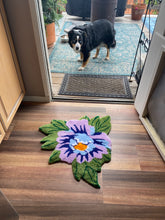 Load image into Gallery viewer, HAND TUFTED FLOWER RUG
