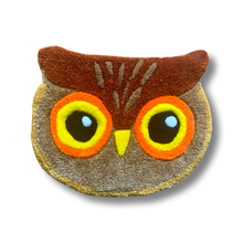 Load image into Gallery viewer, HAND TUFTED OWL RUG
