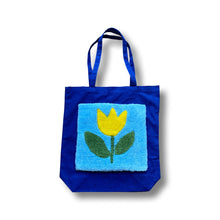 Load image into Gallery viewer, TUFTED TOTE BAG
