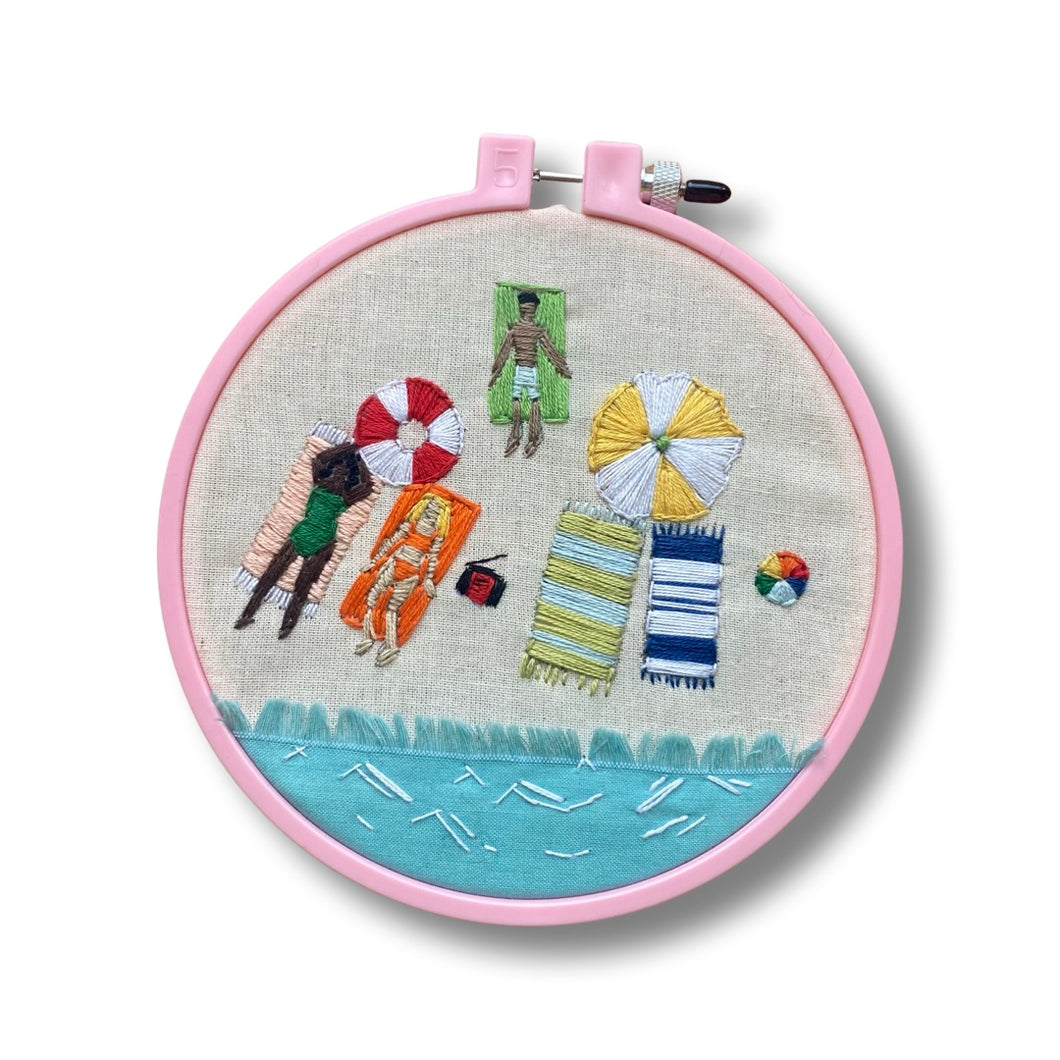 HAND EMBROIDERED BEACH SCENE HOOP